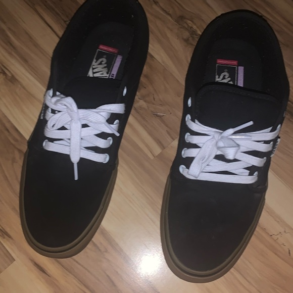 Vans skateboarding shoes. - Picture 1 of 1